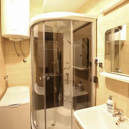 Apartament Lora